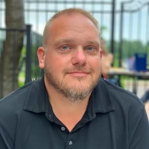 Meet your Posher, Jason